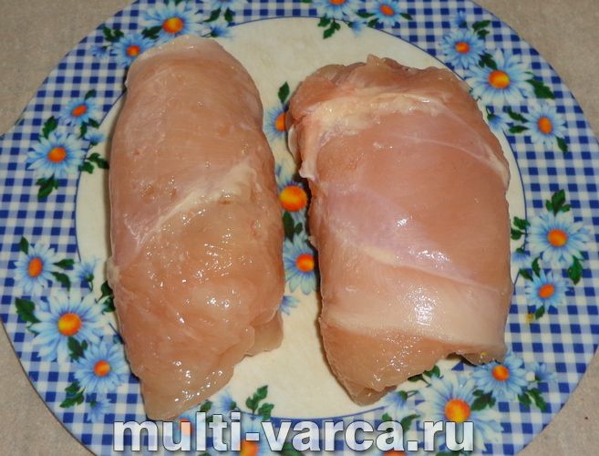 Курячі рулетики з ананасами в духовці