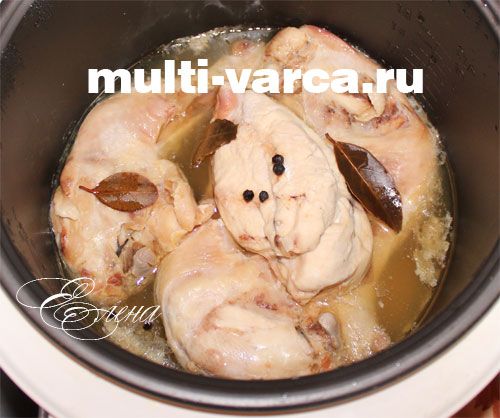 Курячий сальтисон у мультиварці