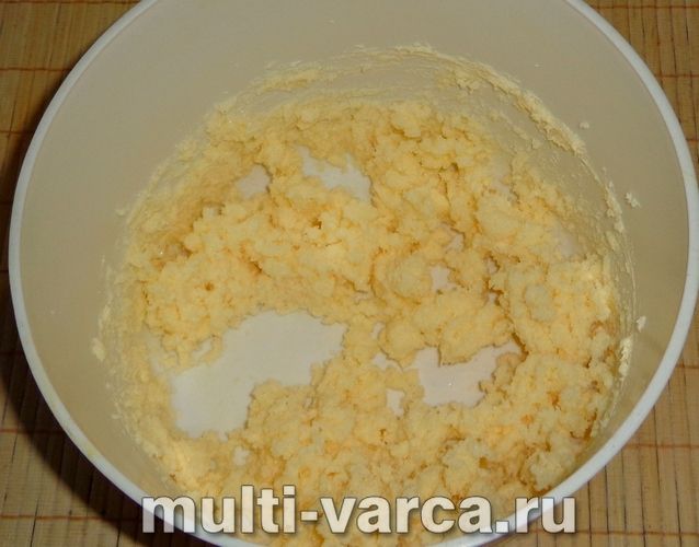 Лимонний бісквіт у мультиварці