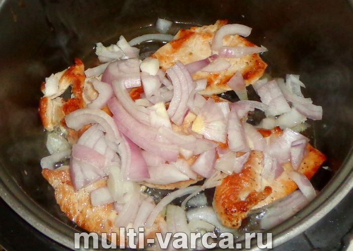 Медальйони з індички в мультиварці