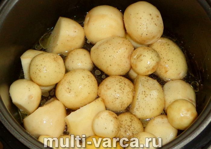Молода картопля в мультиварці