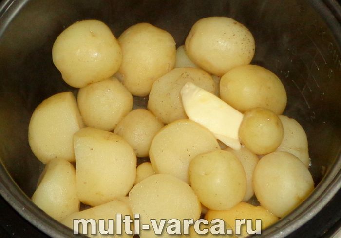 Молода картопля в мультиварці