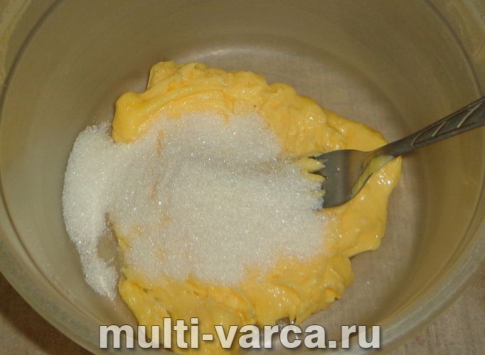 Пиріг із повидлом у мультиварці