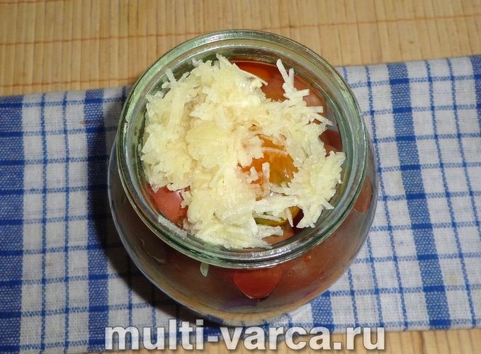 Помідори з часником на зиму