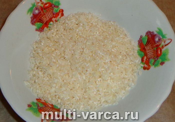 Рис із фаршем і кабачками в мультиварці
