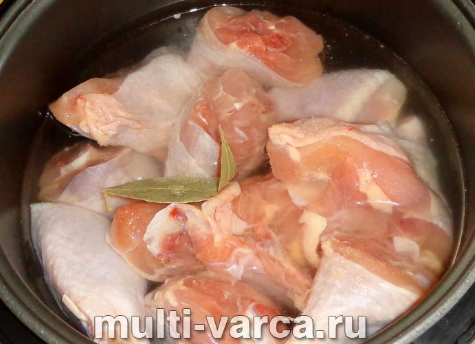 Сациві з курки в мультиварці