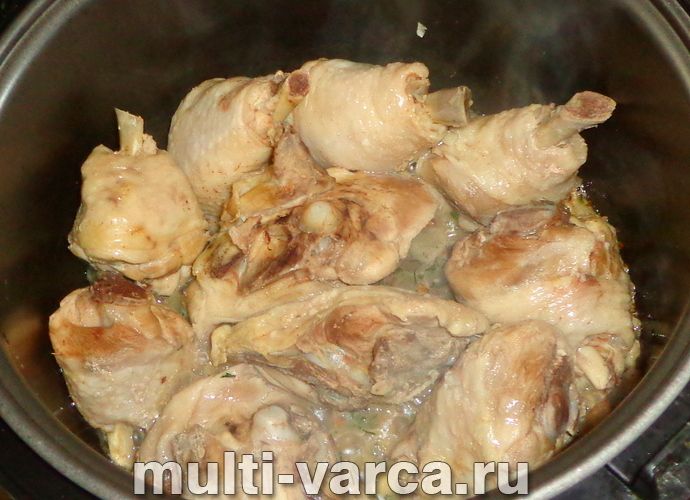 Сациві з курки в мультиварці