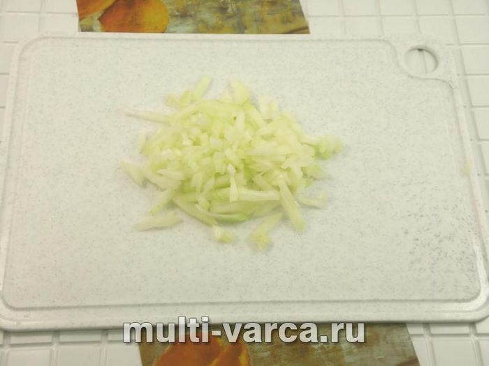 Салат із рисом, сьомгою та морепродуктами