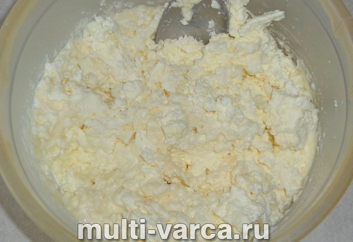 Сирна запіканка на кефірі в мультиварці