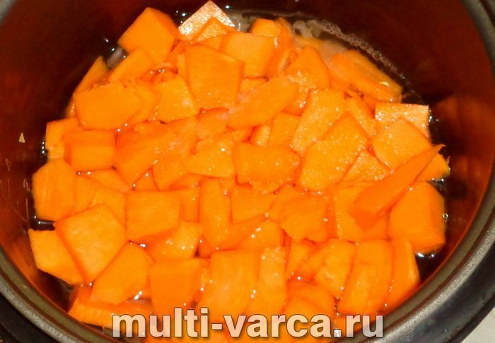 Суп-пюре з гарбуза в мультиварці