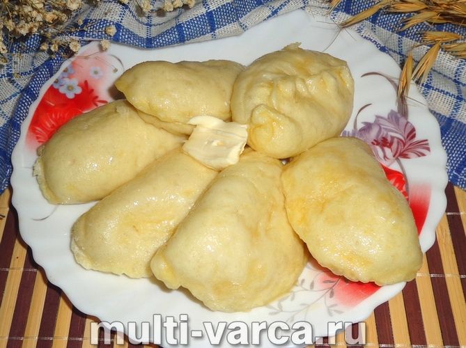 Вареники з сиром на пару в мультиварці