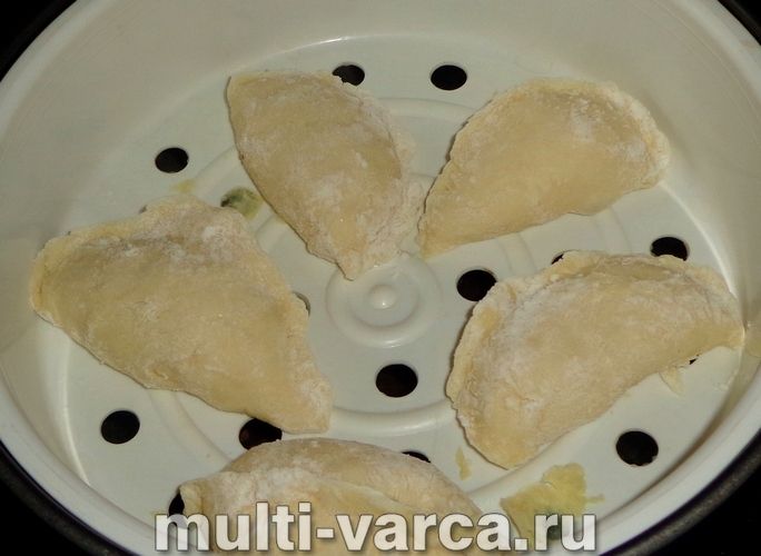 Вареники з сиром на пару в мультиварці