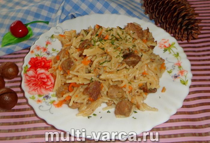 Вермішель із м'ясом у мультиварці