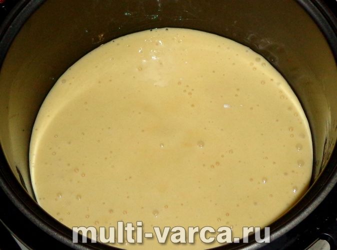 Бісквіт на молоці в мультиварці