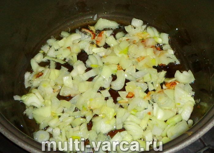Броколі з курячою грудкою в мультиварці