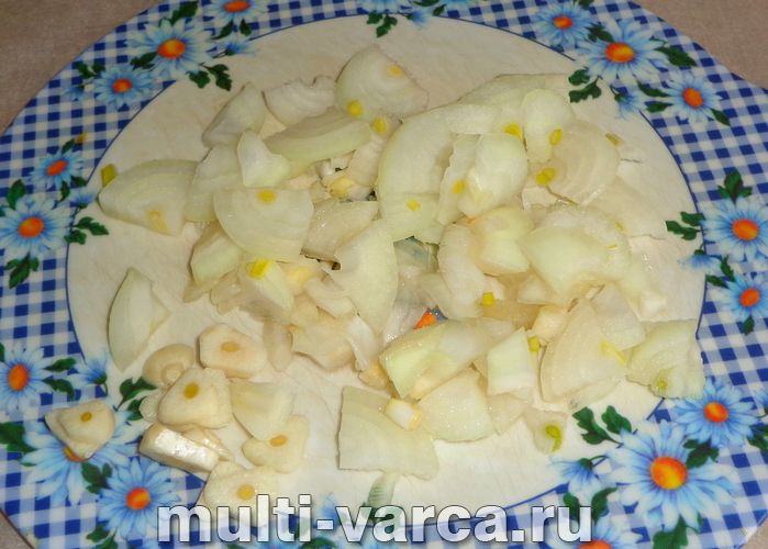 Бурий рис з овочами в мультиварці