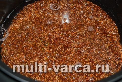 Червоний рис у мультиварці