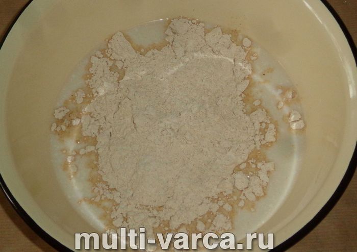 Цільнозерновий хліб на кефірі