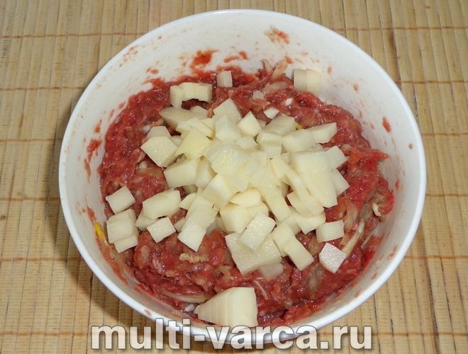 Ханум із лаваша з фаршем у мультиварці