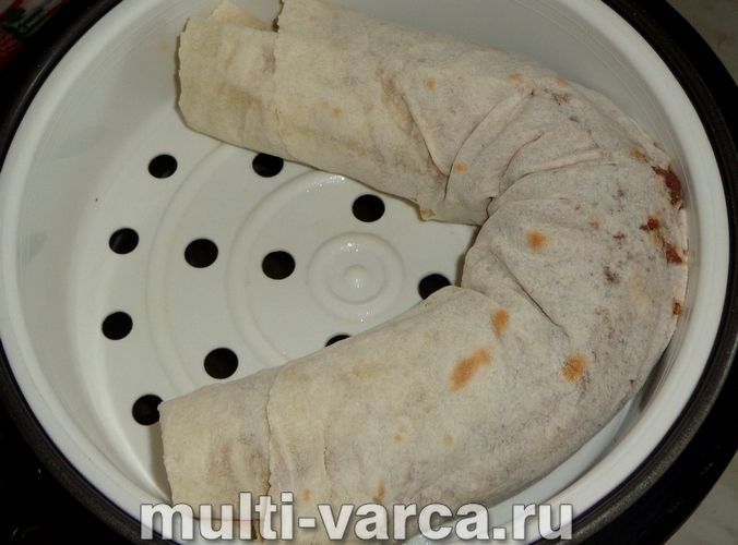 Ханум із лаваша з фаршем у мультиварці