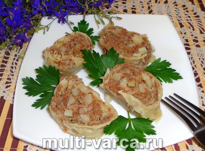 Ханум із лаваша з фаршем у мультиварці
