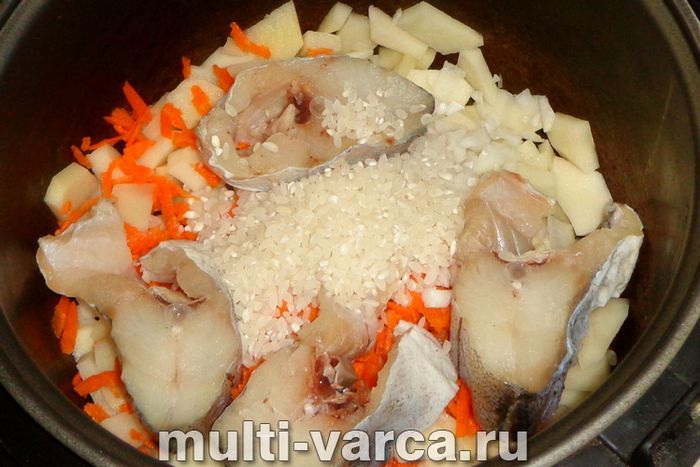 Юшка з минтая в мультиварці