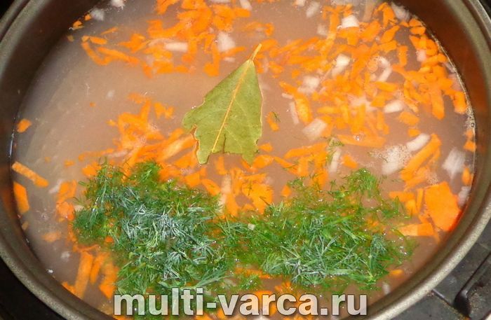 Юшка з минтая в мультиварці
