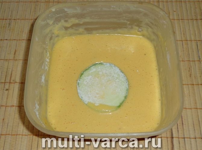Кабачки в клярі в мультиварці