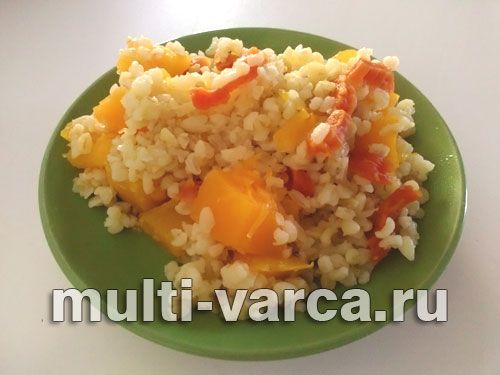 Каша з булгура, гарбуза та кураги