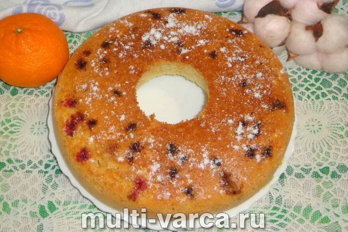 Кекс із ягодами в мультиварці