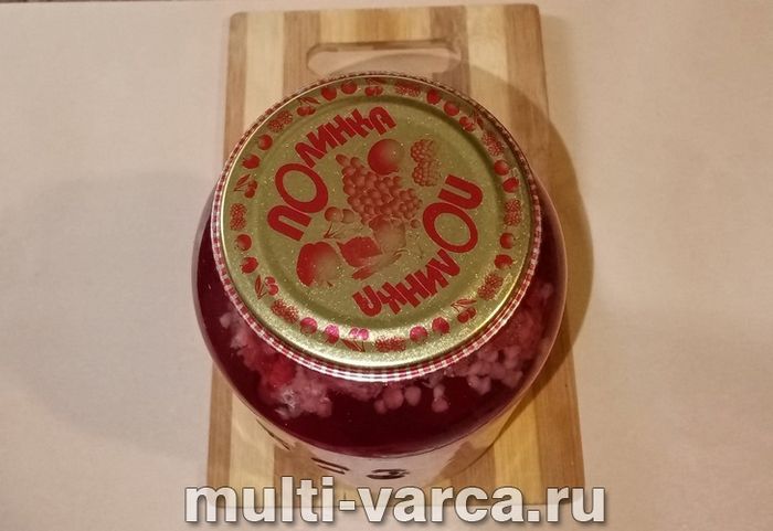 Компот із черешні та малини на зиму