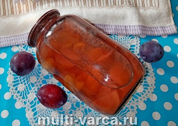 Компот із груш і слив на зиму