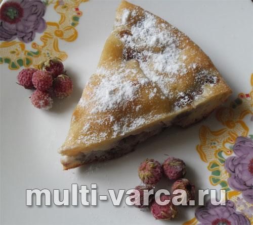 Ледачий пиріг із сиром і ягодами