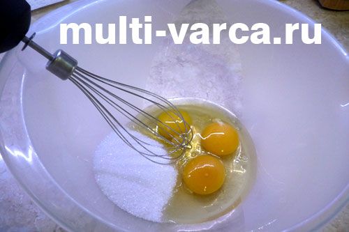 Мандариновий пиріг у мультиварці