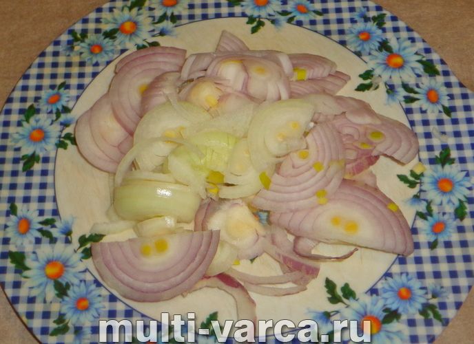 Минтай у духовці з овочами під сиром