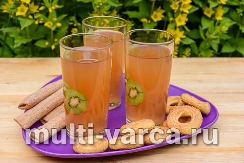 Напій із ревеню