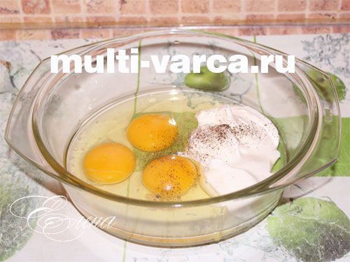 Омлет у мультиварці із зеленню