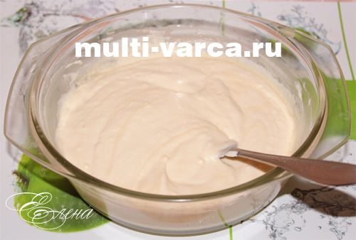 Паска з сиром і цукатами в мультиварці