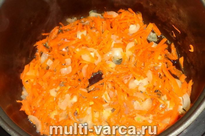 Печеня з тушонкою в мультиварці