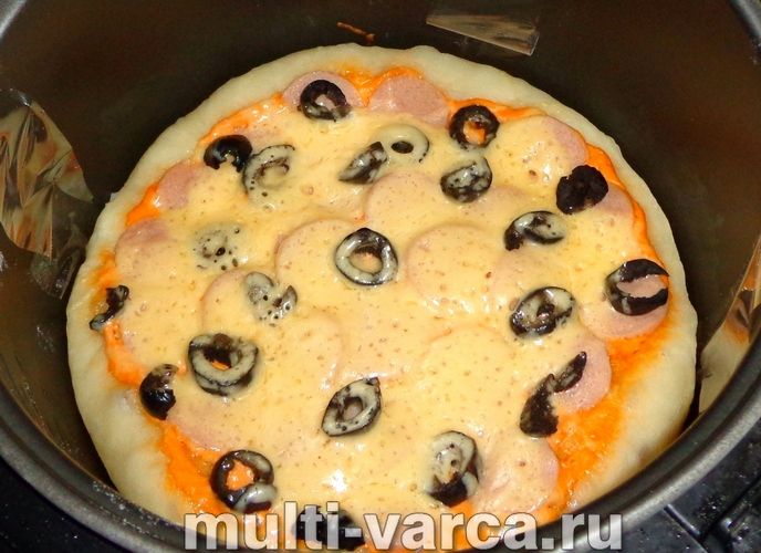 Піца дріжджова в мультиварці