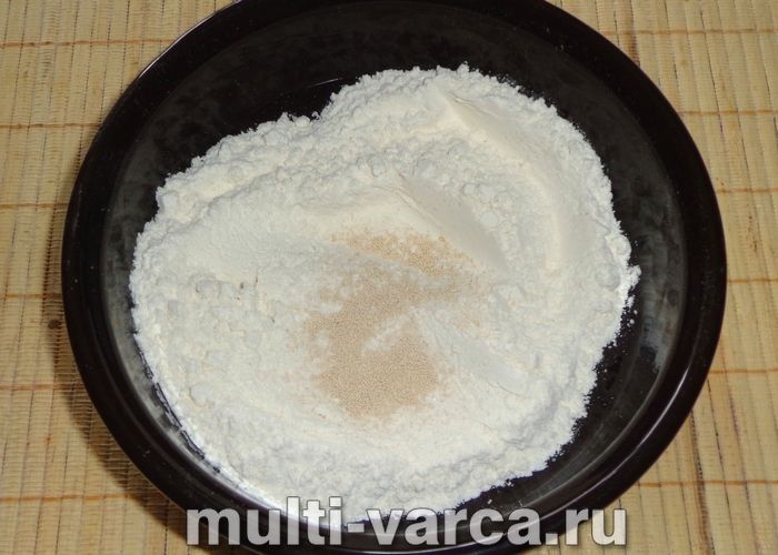 Піца дріжджова в мультиварці