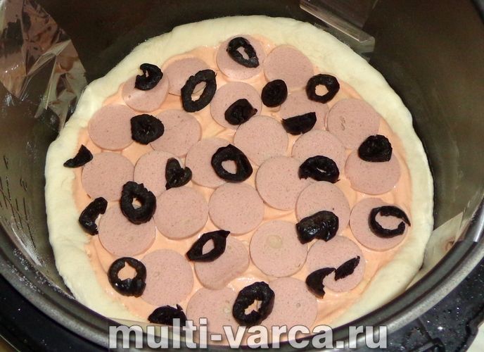 Піца дріжджова в мультиварці