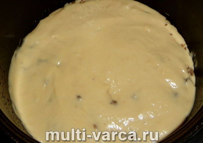 Пиріг із печінкою в мультиварці