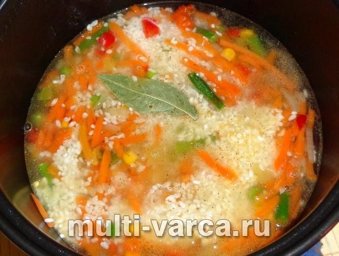 Рис із мексиканською сумішшю в мультиварці