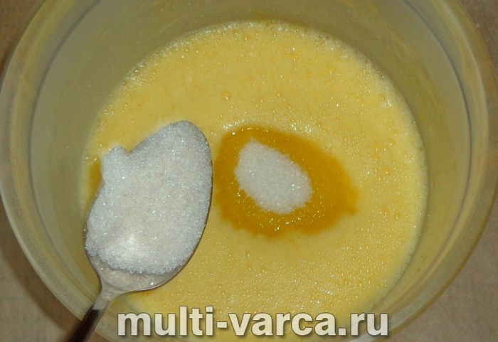 Рисова запіканка з кисломолочним сиром у мультиварці