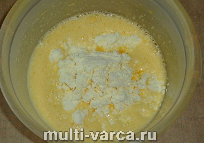 Рисова запіканка з кисломолочним сиром у мультиварці