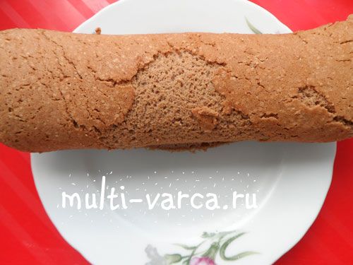 Шоколадний рулет із мандариновим кремом