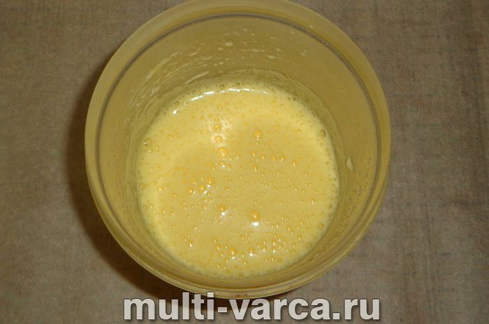 Сирна запіканка з малиною в мультиварці