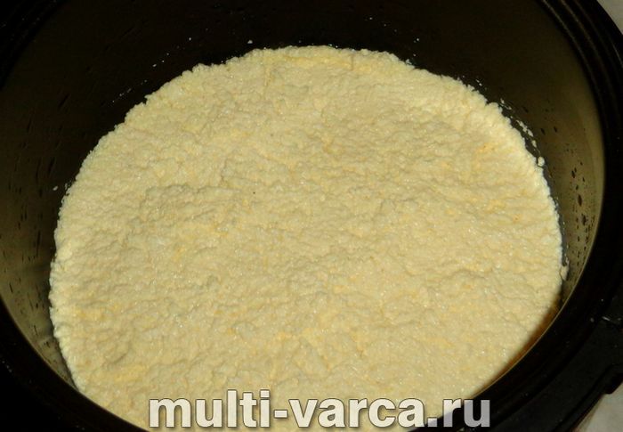 Сирна запіканка з малиною в мультиварці
