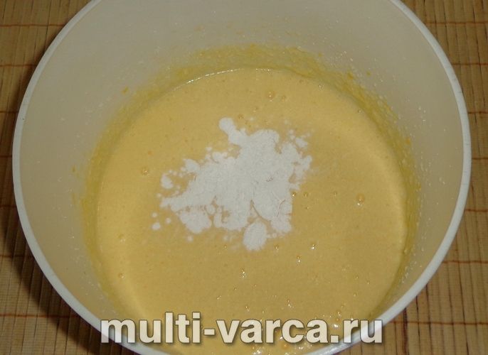 Сирний бісквіт у мультиварці